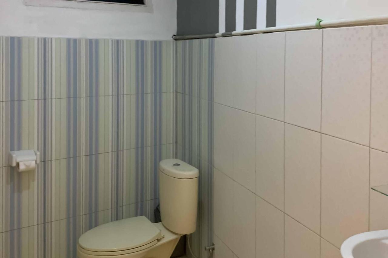 Hotel Ananda Syariah Redpartner Bukittinggi Esterno foto