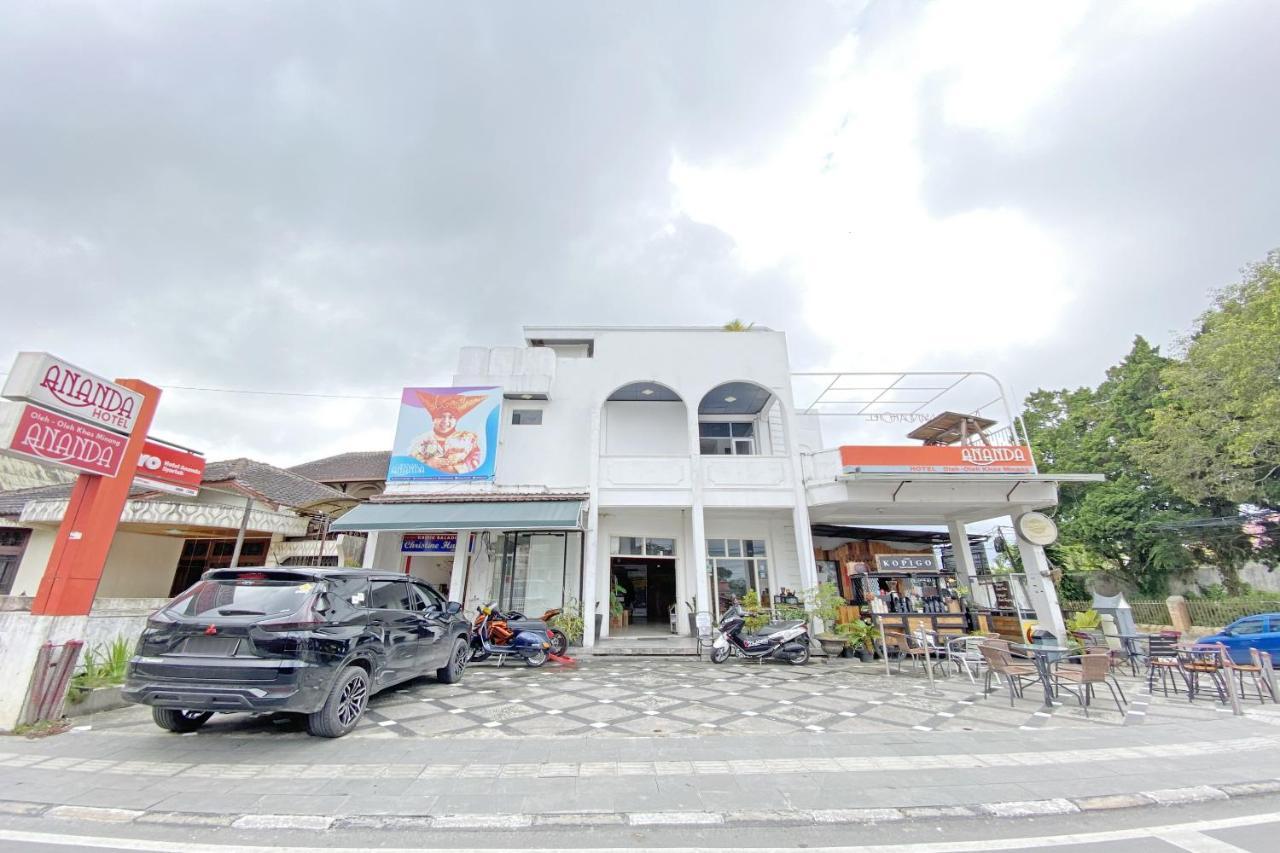 Hotel Ananda Syariah Redpartner Bukittinggi Esterno foto